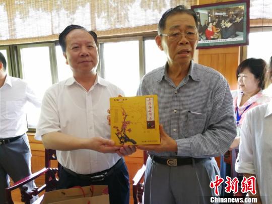 通讯：台茶农二代大陆求学的“奇幻漂流”